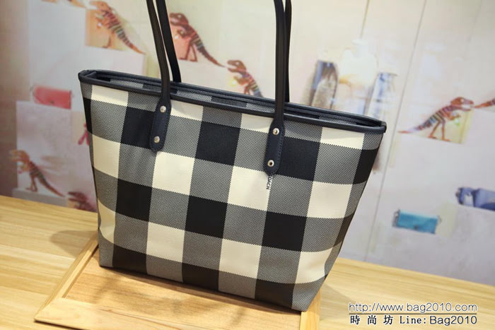 COACH蔻馳 新款 C家26147 格子購物袋  Chz1088